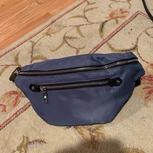 Fanny pack